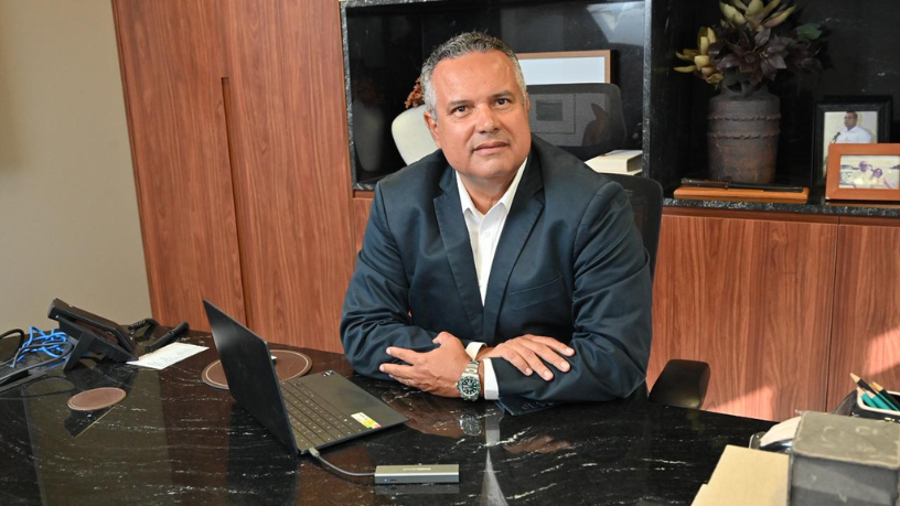 Elmar Juan Passos Varjão Bomfim apresenta critérios técnicos para priorizar investimentos com maior retorno social, garantindo decisões mais eficientes e responsáveis.